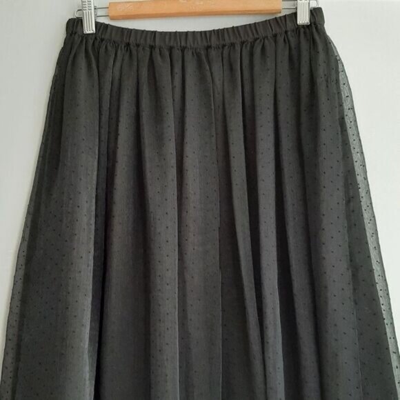 BANANA REPUBLIC Midi Skirt Elastic Waist Pull-On Layered Mesh Swiss Dot Sz S - Picture 2 of 8